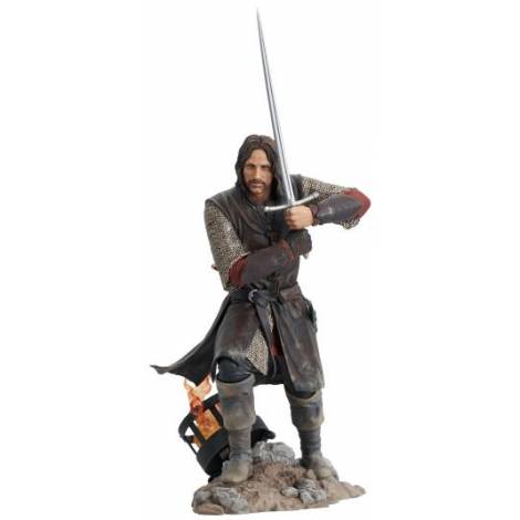Diamond Lord of the Rings - Aragorn PVC Statue (10) (APR232210)