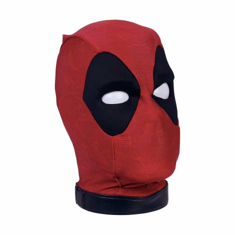 Hasbro Marvel: Deadpool - Premium Interactive Head (E6981)