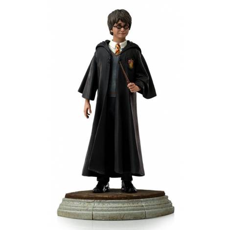 Iron Studios Harry Potter - Harry Potter Art Scale Statue (1/10) (WBHPM40721-10)