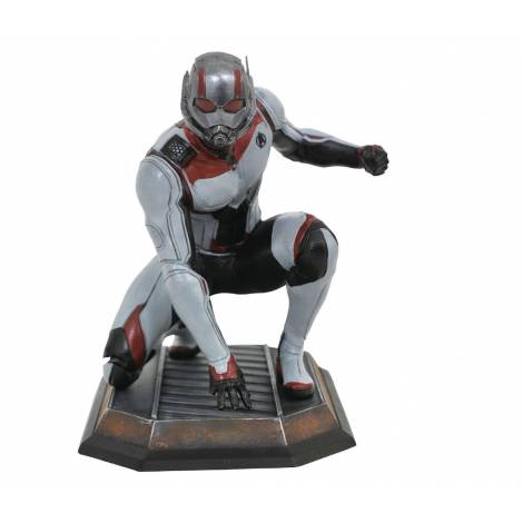 Diamond Marvel Gallery Avengers 4 - Quantum Realm Ant-Man PVC Statue (MAY192368)