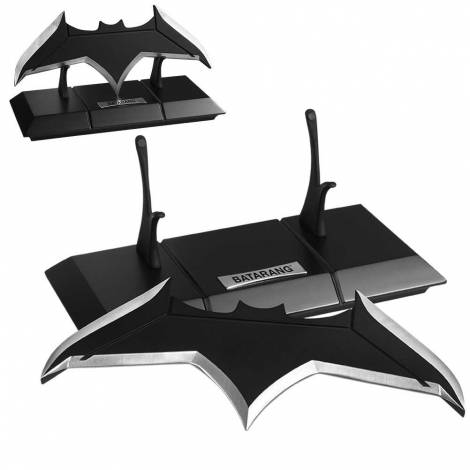 The  Noble Collection Batman : Batarang   NONN3200