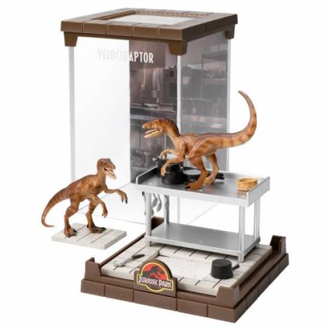 The Noble Collection  Jurassic Park: Velociraptor Diorama  NONN2502  (17,5εκ.)