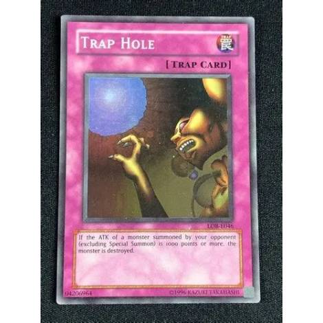 Trap Hole (V.1 - Super Rare LOB UNLIMITED)